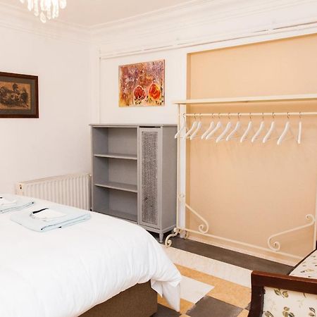 Chic Charming Central Athens Apt. Exterior photo